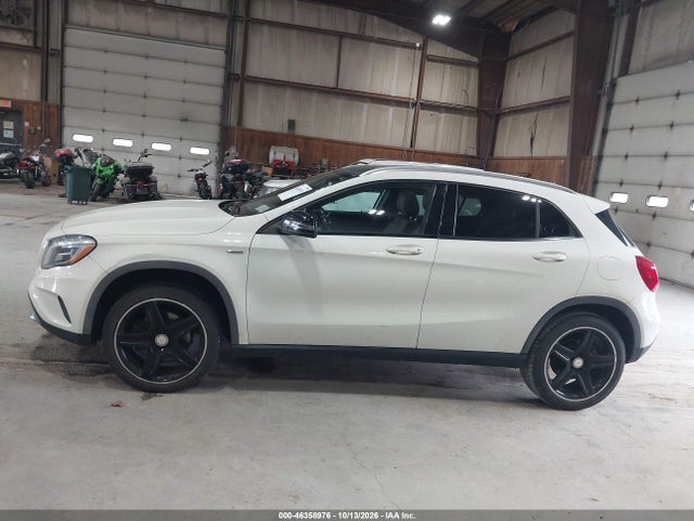 2015 Mercedes-benz Gla 250 4matic მანქანა იყიდება აუქციონზე, vin: WDCTG4GB9FJ038525, აუქციონის ნომერი: 46358976