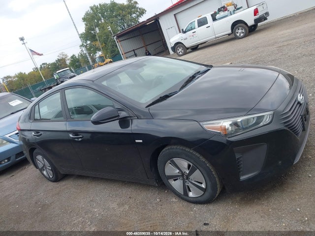 Продаж на аукціоні авто 2018 Hyundai Ioniq Hybrid Blue, vin: KMHC65LC1JU075343, номер лоту: 46359035