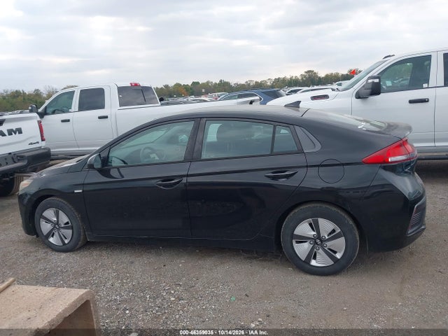Продаж на аукціоні авто 2018 Hyundai Ioniq Hybrid Blue, vin: KMHC65LC1JU075343, номер лоту: 46359035