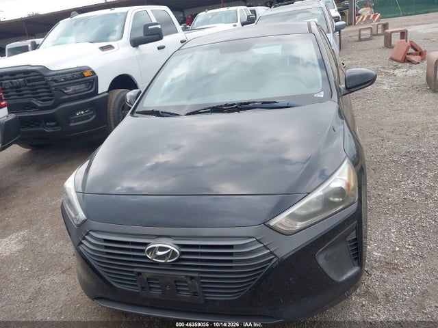 Продаж на аукціоні авто 2018 Hyundai Ioniq Hybrid Blue, vin: KMHC65LC1JU075343, номер лоту: 46359035