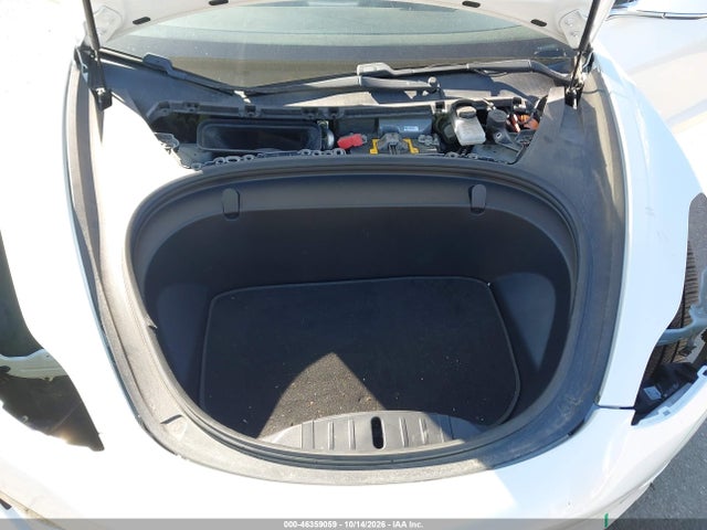 Продаж на аукціоні авто 2018 Tesla Model 3 Long Range/mid Range, vin: 5YJ3E1EA3JF025189, номер лоту: 46359059