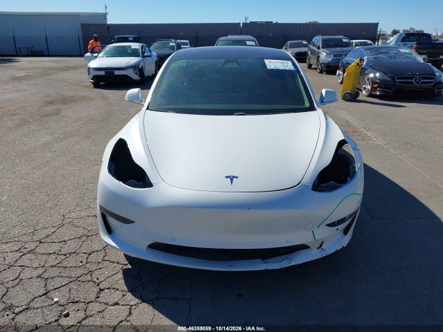 Продаж на аукціоні авто 2018 Tesla Model 3 Long Range/mid Range, vin: 5YJ3E1EA3JF025189, номер лоту: 46359059