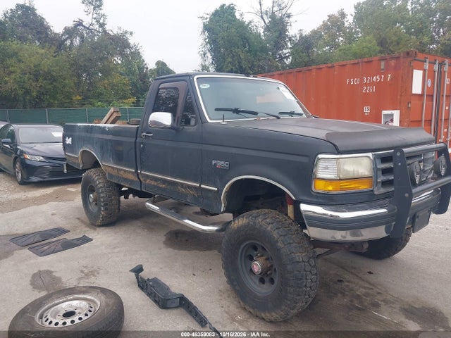 46359083 :رقم المزاد ، 1FTHF36G8NNA64420 vin ، 1992 Ford F350 مزاد بيع