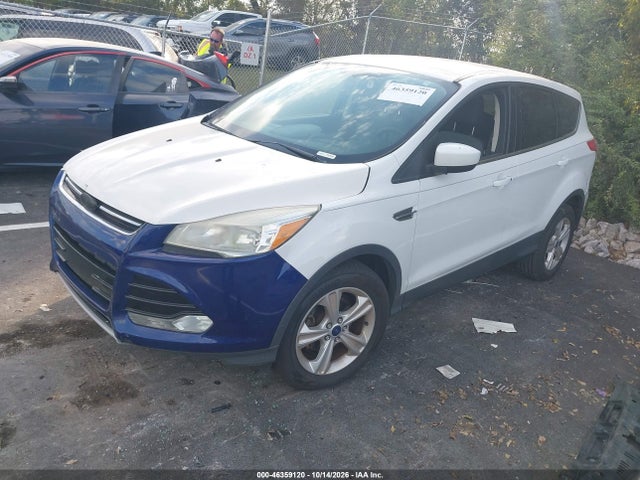2015 Ford Escape Se მანქანა იყიდება აუქციონზე, vin: 1FMCU0GXXFUC42182, აუქციონის ნომერი: 46359120