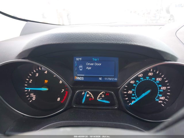 2015 Ford Escape Se მანქანა იყიდება აუქციონზე, vin: 1FMCU0GXXFUC42182, აუქციონის ნომერი: 46359120
