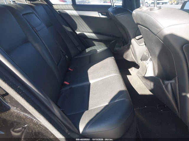 Продажа на аукционе авто 2011 Mercedes-benz C 300 Luxury/sport, vin: WDDGF5EB6BA482190, номер лота: 46359261