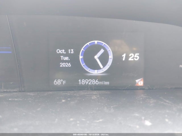 2014 Honda Civic Hybrid მანქანა იყიდება აუქციონზე, vin: 19XFB4F26EE201839, აუქციონის ნომერი: 46360106