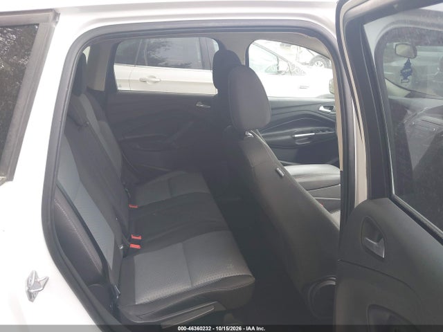 Продаж на аукціоні авто 2017 Ford Escape Se, vin: 1FMCU0GD0HUA78675, номер лоту: 46360232