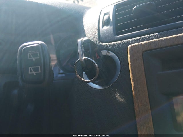 46360446 :رقم المزاد ، YV1MW382092461332 vin ، 2009 Volvo V50 2.4i مزاد بيع