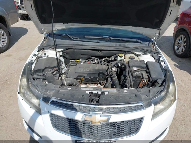 46360519 :رقم المزاد ، 1G1PC5SB1E7178587 vin ، 2014 Chevrolet Cruze 1lt Auto مزاد بيع
