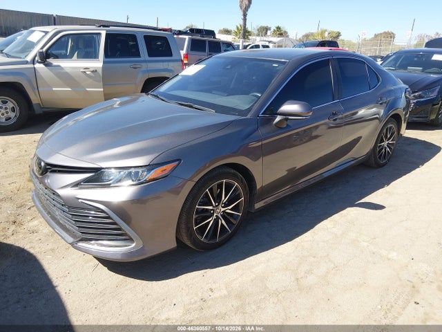 Toyota CAMRY LE 2022 4T1R11AK4NU661505 Image 2