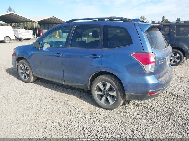 Subaru Forester 2.5i Premium 2017 JF2SJAGC1HH525868 Image 3