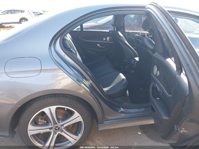 WDDZF4JB4JA460499 Mercedes-Benz E 300