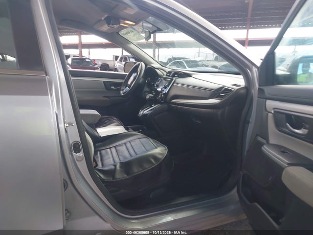 Honda CR-V LX 2018 2HKRW5H33JH422902 Image 5