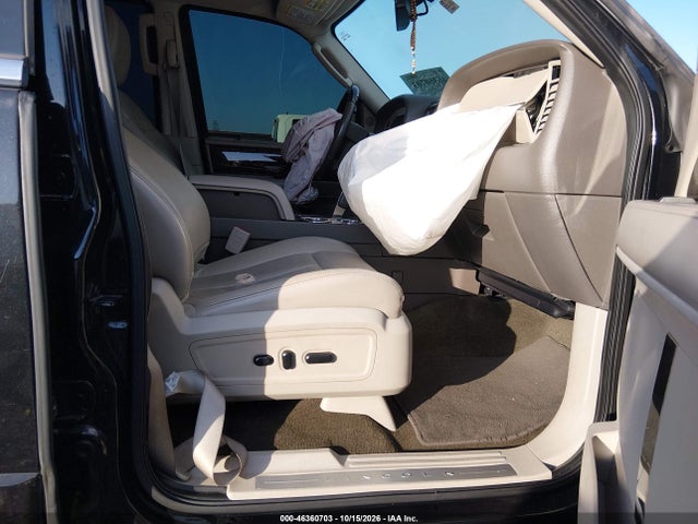 Продажа на аукционе авто 2015 Lincoln Navigator, vin: 5LMJJ2HT8FEJ12447, номер лота: 46360703