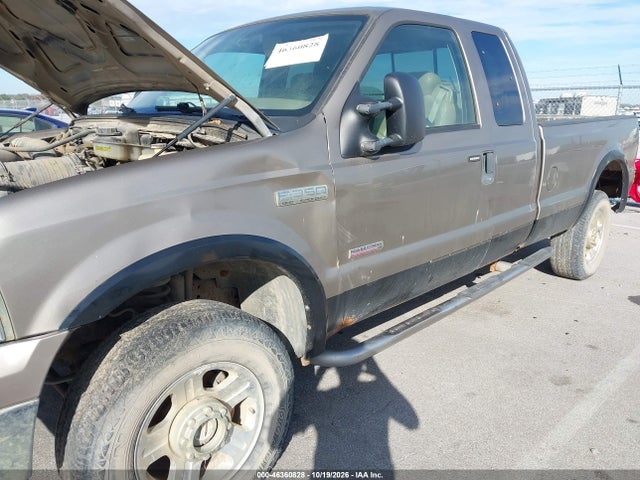 Продаж на аукціоні авто 2005 Ford F-350 Lariat/xl/xlt, vin: 1FTWX31P75EC32981, номер лоту: 46360828