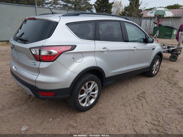 Продажа на аукционе авто 2017 Ford Escape Se, vin: 1FMCU9GD8HUA16591, номер лота: 46360921