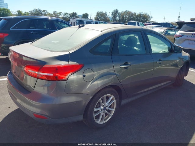 Ford FOCUS SE 2015 1FADP3F20FL262878 Image 4