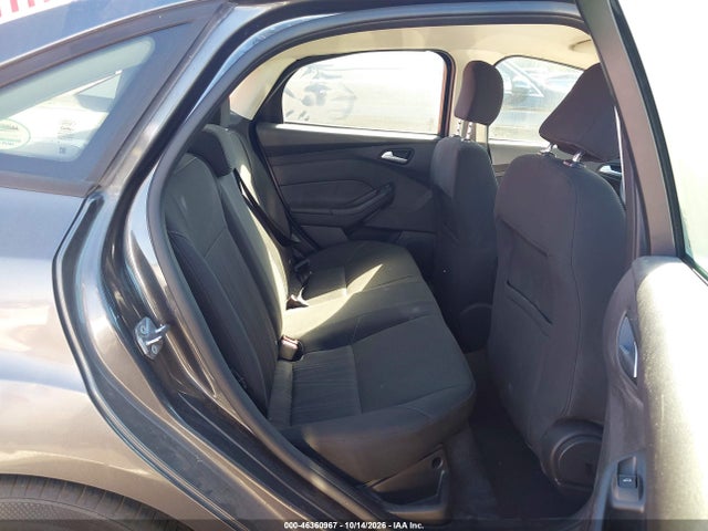 Ford FOCUS SE 2015 1FADP3F20FL262878 Image 8