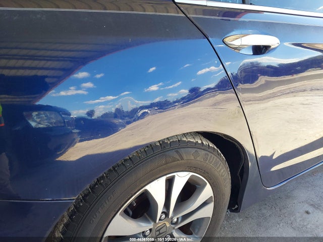46361059 :رقم المزاد ، 1HGCR2F33DA142800 vin ، 2013 Honda Accord Lx مزاد بيع
