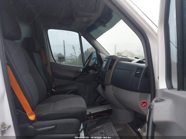 46361183 :رقم المزاد ، WDYPE7CC3D5736863 vin ، 2013 Freightliner Sprinter 2500 مزاد بيع