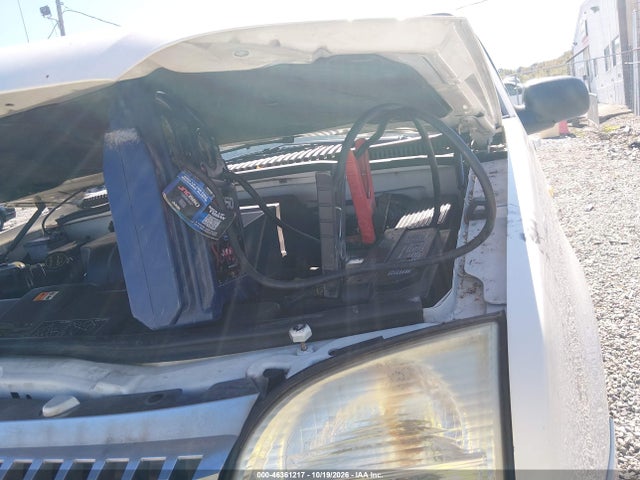2002 Mercury Mountaineer მანქანა იყიდება აუქციონზე, vin: 4M2ZU86W32ZJ39201, აუქციონის ნომერი: 46361217