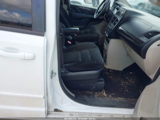 46361279 :رقم المزاد ، 2C4RDGBG2GR322086 vin ، 2016 Dodge Grand Caravan Se مزاد بيع