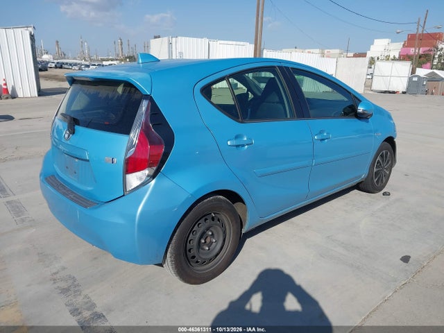 2015 Toyota Prius C Two მანქანა იყიდება აუქციონზე, vin: JTDKDTB31F1093524, აუქციონის ნომერი: 46361311