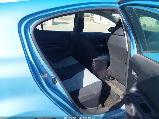 2015 Toyota Prius C Two მანქანა იყიდება აუქციონზე, vin: JTDKDTB31F1093524, აუქციონის ნომერი: 46361311