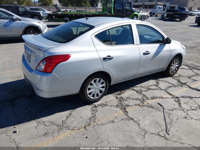 2017 Nissan Versa 1.6 S+ მანქანა იყიდება აუქციონზე, vin: 3N1CN7AP0HL879441, აუქციონის ნომერი: 46361348