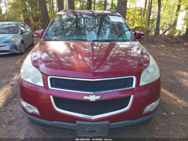 46361539 :رقم المزاد ، 1GNLVFED6AS143075 vin ، 2010 Chevrolet Traverse Lt مزاد بيع