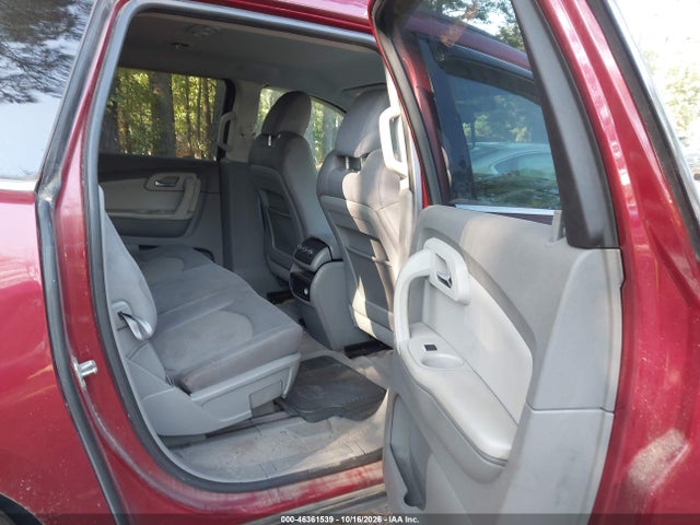 46361539 :رقم المزاد ، 1GNLVFED6AS143075 vin ، 2010 Chevrolet Traverse Lt مزاد بيع