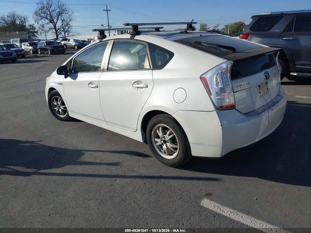 46361541 :رقم المزاد ، JTDKN3DU3A0007499 vin ، 2010 Toyota Prius Iii مزاد بيع