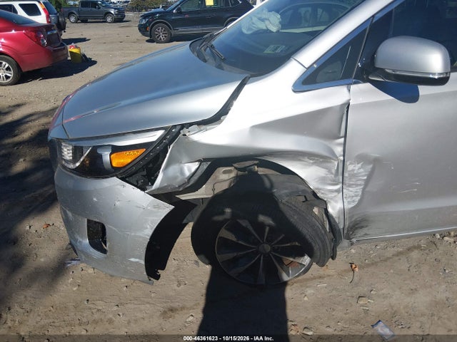 KIA Sedona Sx 2016 KNDMC5C1XG6130854 Image 6