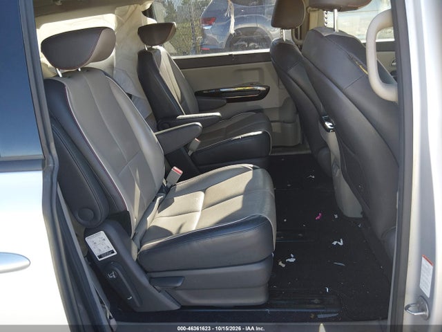 KIA Sedona Sx 2016 KNDMC5C1XG6130854 Image 8