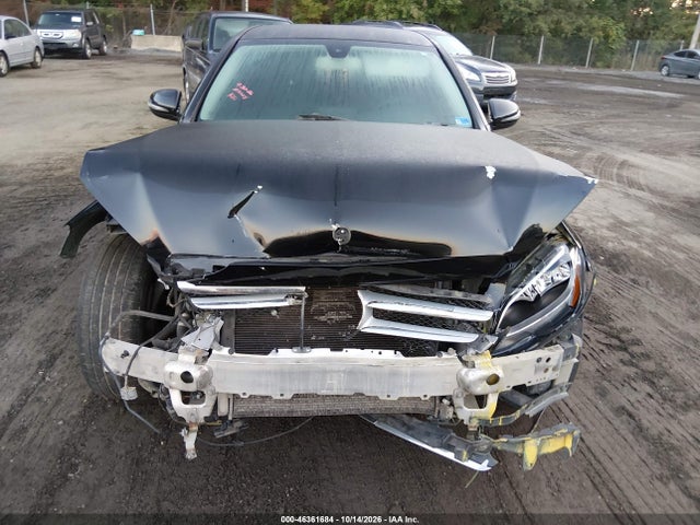 2016 Mercedes-benz C 300 4matic მანქანა იყიდება აუქციონზე, vin: 55SWF4KB6GU173465, აუქციონის ნომერი: 46361684