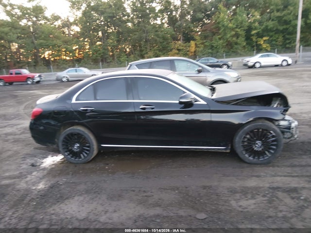 2016 Mercedes-benz C 300 4matic მანქანა იყიდება აუქციონზე, vin: 55SWF4KB6GU173465, აუქციონის ნომერი: 46361684
