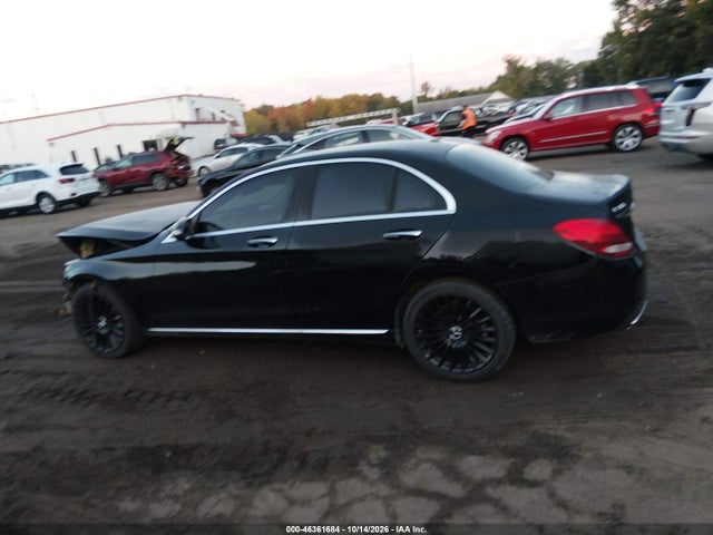 2016 Mercedes-benz C 300 4matic მანქანა იყიდება აუქციონზე, vin: 55SWF4KB6GU173465, აუქციონის ნომერი: 46361684