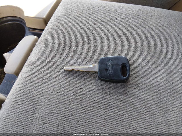 2001 Ford F-150 Xl/xlt მანქანა იყიდება აუქციონზე, vin: 2FTZX07211CA28846, აუქციონის ნომერი: 46361685
