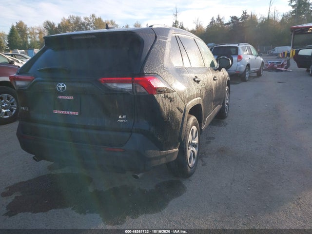 2T3G1RFV9MC150310 Toyota RAV4 LE
