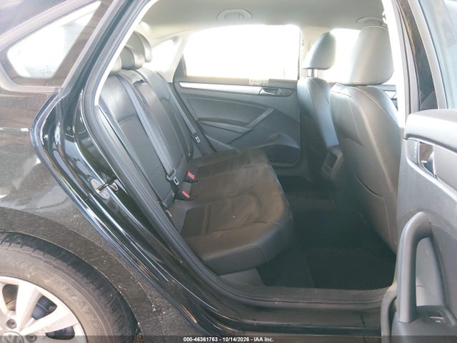 Volkswagen Passat 1.8t Wolfsburg Edition 2014 1VWAT7A33EC095959 Image 8