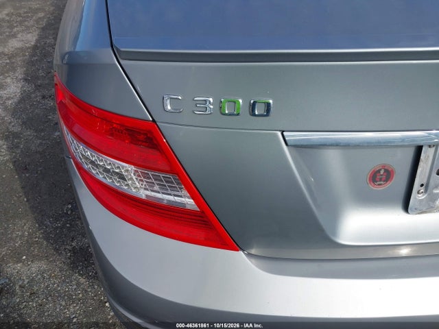 46361861 :رقم المزاد ، WDDGF8BB6AF423695 vin ، 2010 Mercedes-benz C 300 Luxury 4matic/sport 4matic مزاد بيع