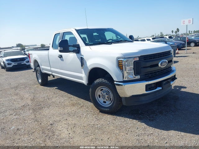 Продаж на аукціоні авто 2018 Ford F-250 Xl, vin: 1FT7X2B6XJEC69960, номер лоту: 46361869