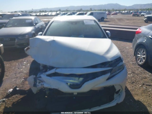 Toyota CAMRY LE 2018 JTNB11HK0J3029009 Image 13