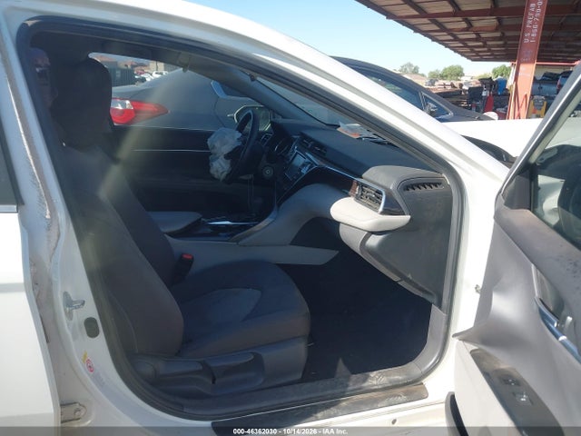 Toyota CAMRY LE 2018 JTNB11HK0J3029009 Image 5