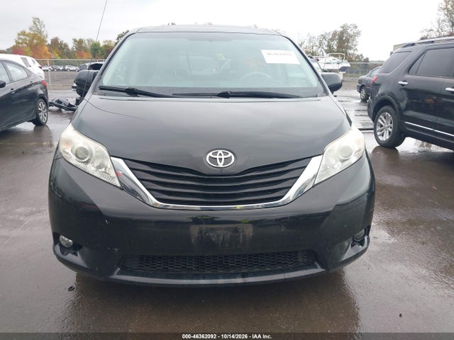 46362092 :رقم المزاد ، 5TDKK3DC8BS164220 vin ، 2011 Toyota Sienna Le V6 مزاد بيع