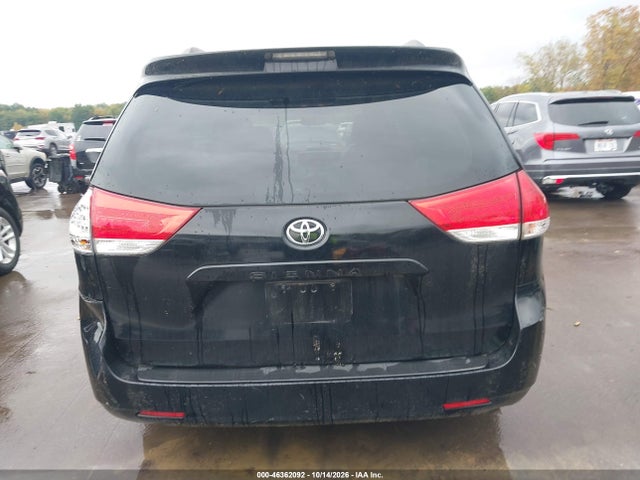 46362092 :رقم المزاد ، 5TDKK3DC8BS164220 vin ، 2011 Toyota Sienna Le V6 مزاد بيع