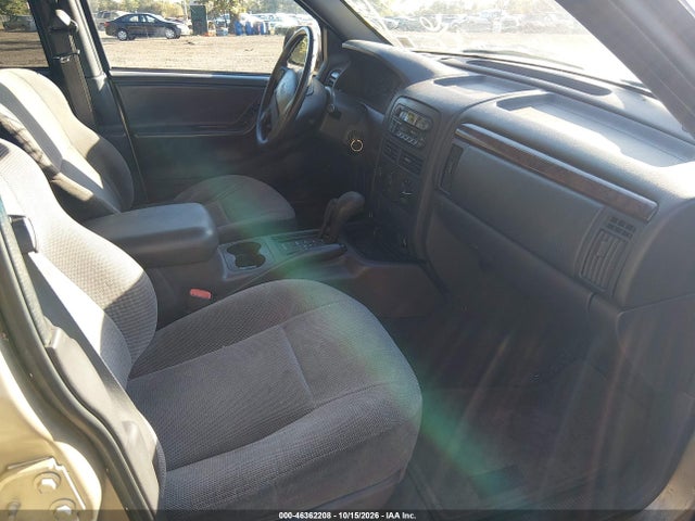 2000 Jeep Grand Cherokee Laredo მანქანა იყიდება აუქციონზე, vin: 1J4GW48S4YC297434, აუქციონის ნომერი: 46362208