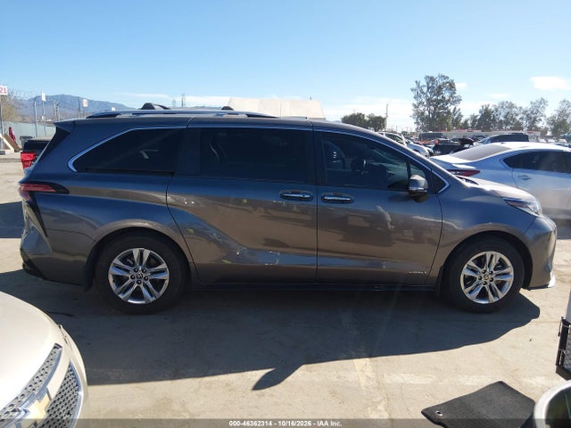 5TDZRKEC0MS041369 Toyota Sienna Limited