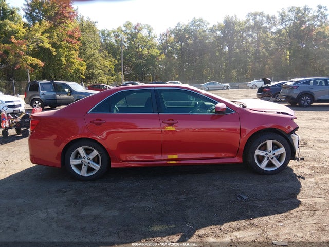 2014 Toyota Camry Se მანქანა იყიდება აუქციონზე, vin: 4T1BF1FK4EU865961, აუქციონის ნომერი: 46362339